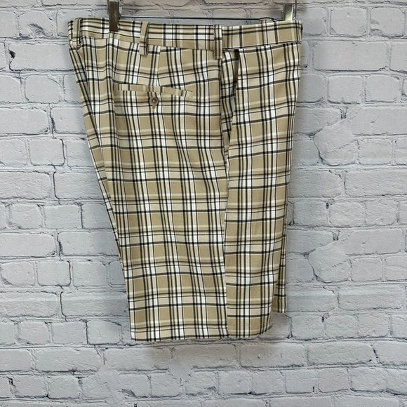 Haggar Men's Cool 18 Pro Straight Fit Flat Front Golf Short, Size W38, Tan Plaid - Picture 6 of 10